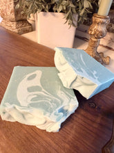 Load image into Gallery viewer, Liquid - Goats Milk Soap