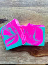 Load image into Gallery viewer, Water Lily Vegan Coconut Milk Soap
