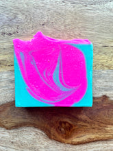 Load image into Gallery viewer, Water Lily Vegan Coconut Milk Soap