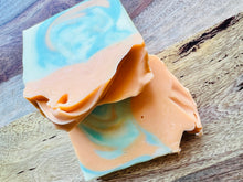 Load image into Gallery viewer, Citrus &amp; Basil - Goats Milk Soap