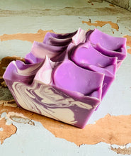 Load image into Gallery viewer, Lavender - Goats Milk Soap